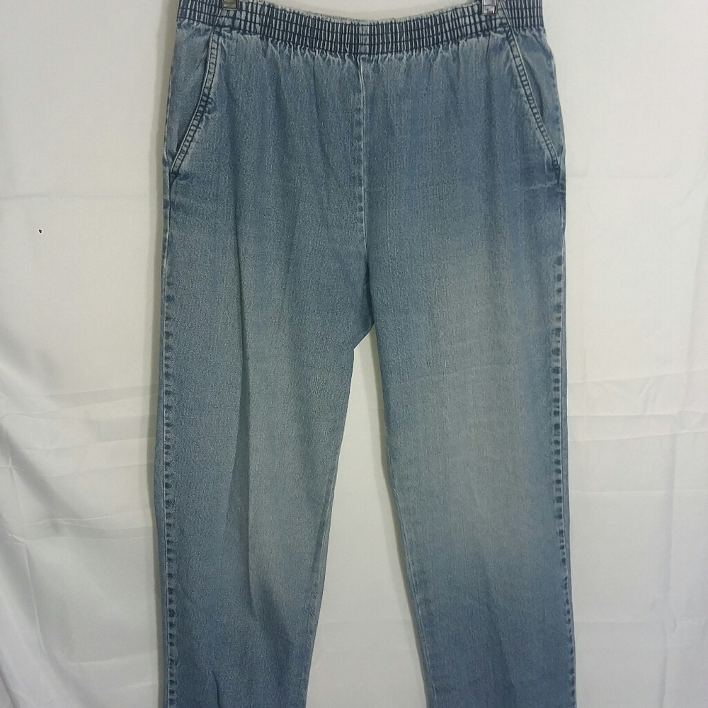 CC Hughes blue jeans two pocket denim pants women's size 8 short elastic waist